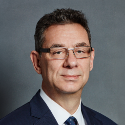 Headshot of Albert Bourla