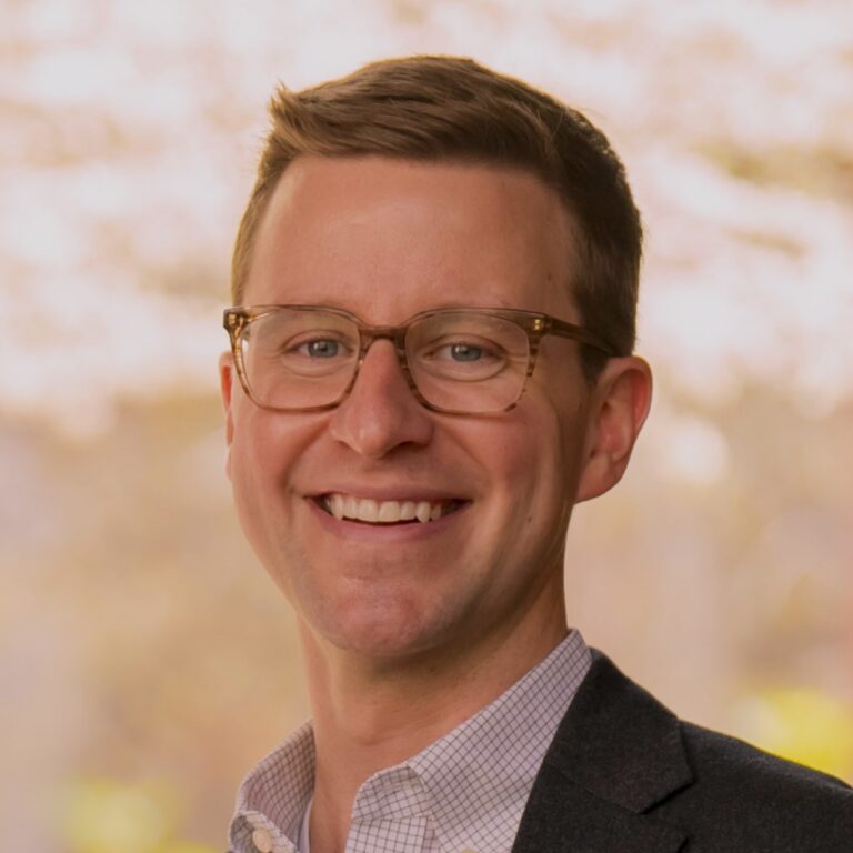 Headshot of Dan Ferris