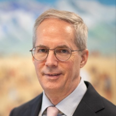 Headshot of Scott Morris